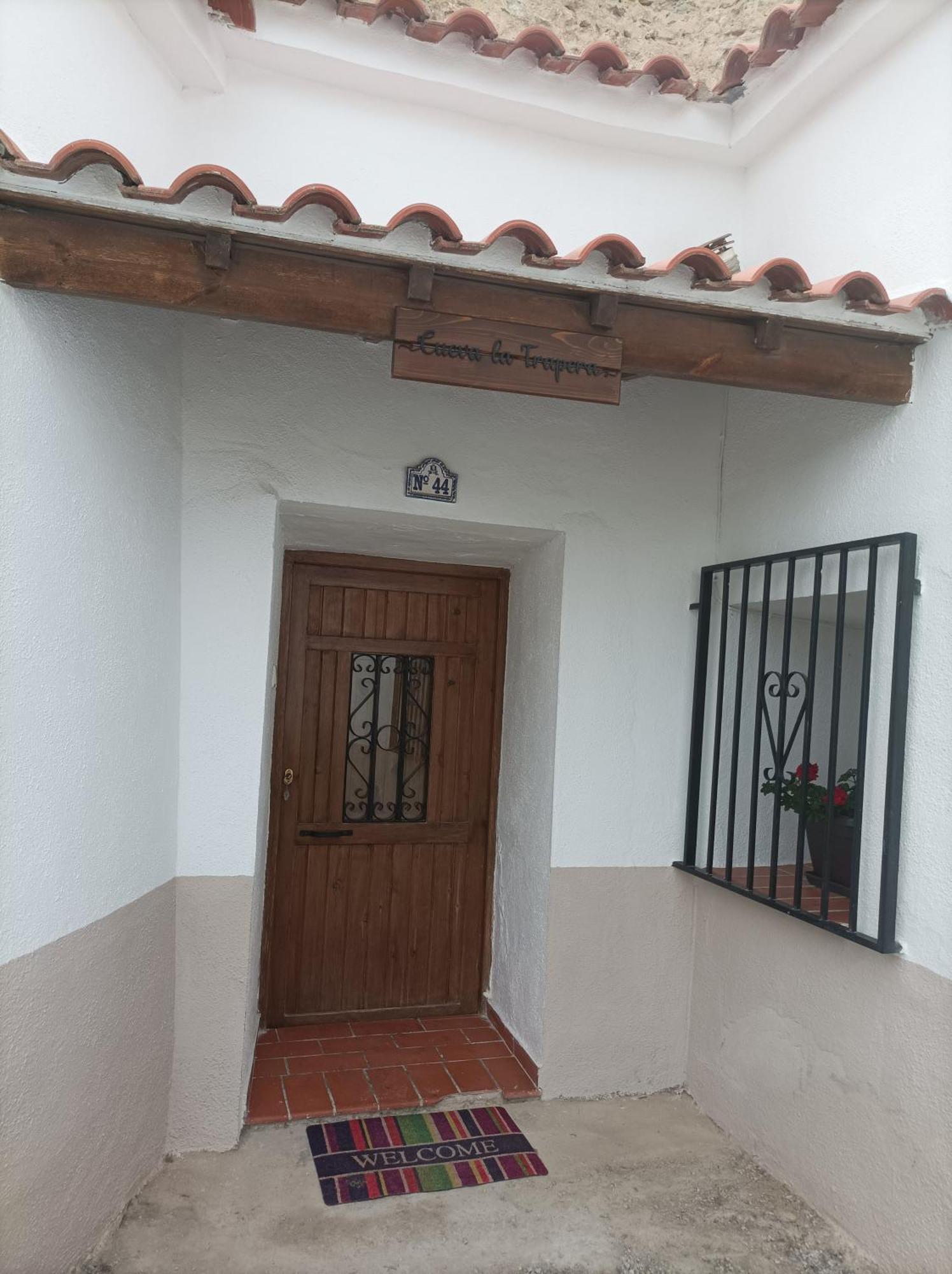Cueva La Trapera Pension Benamaurel Buitenkant foto